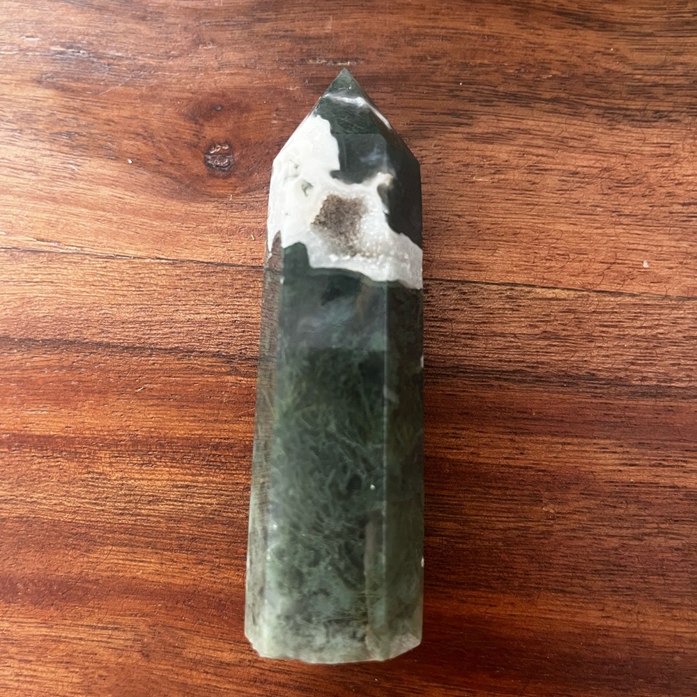 Moss Agate Crystal Point